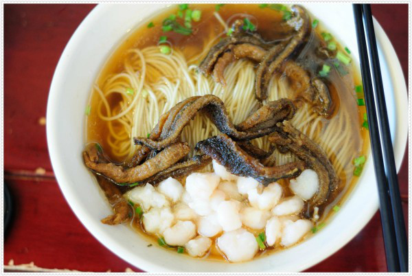 ?? ??? ???, 70? ??? ?????(朱鴻興面館)