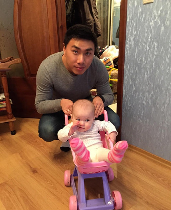 中???, 18? ????? ??? ??? ??