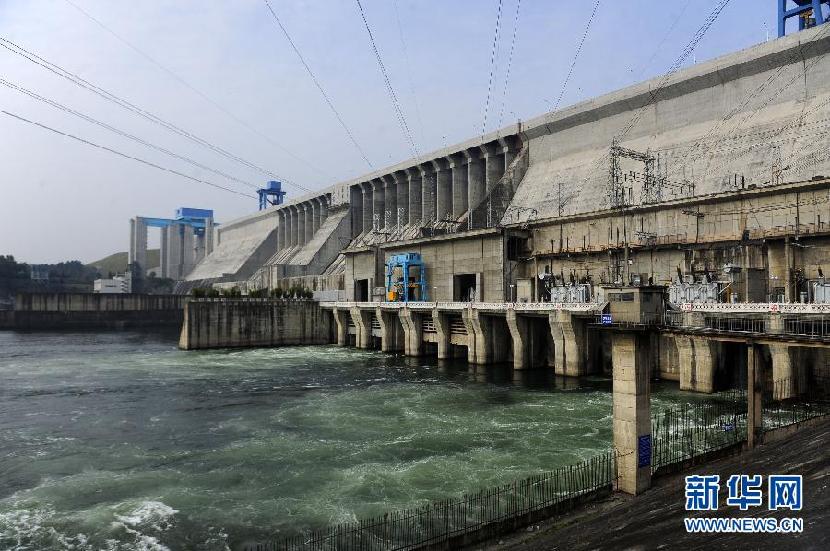 中 ???? ??(中線) ?? ???… ? ??? ?? ??