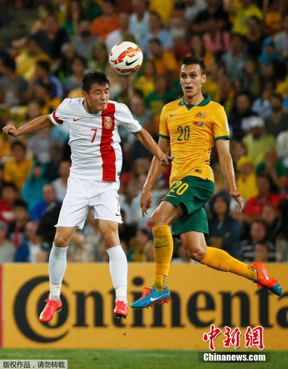 ???? 4? ??? ?? VS ?? 0:2 ??