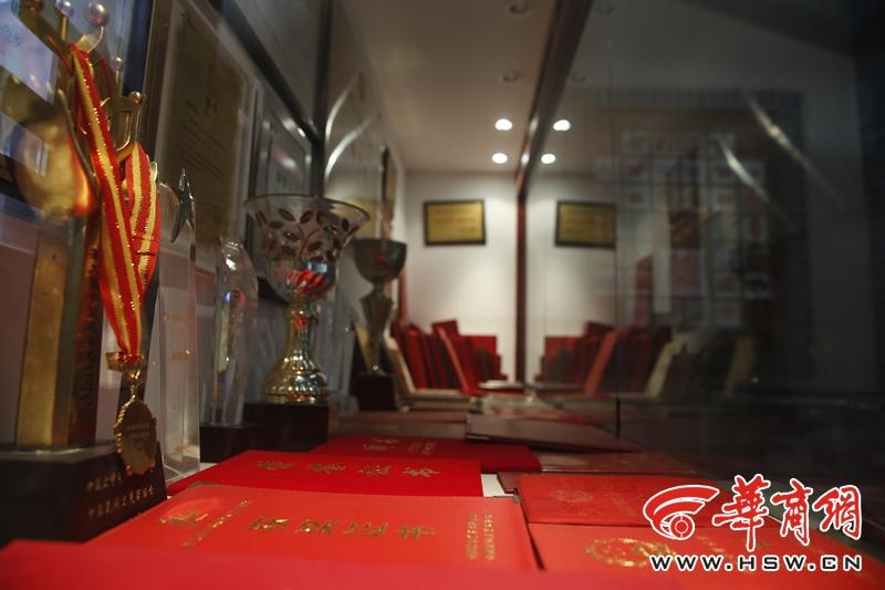 ??? ‘?? ???? 1??’ ?? ??