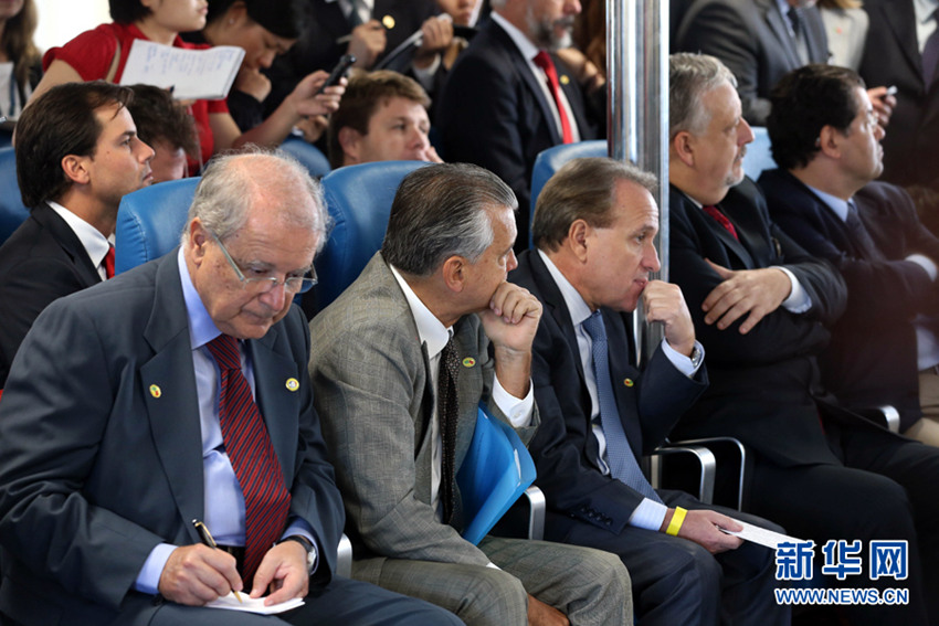 ???, ??? ???? ?-??? ?? ??? ???