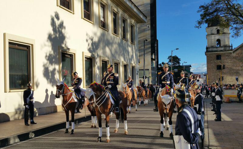 ???, ???? ??? ??…中?? ????