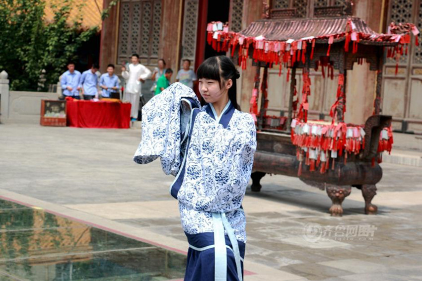 ?? '?? ???', ?? ???? ??? ??!