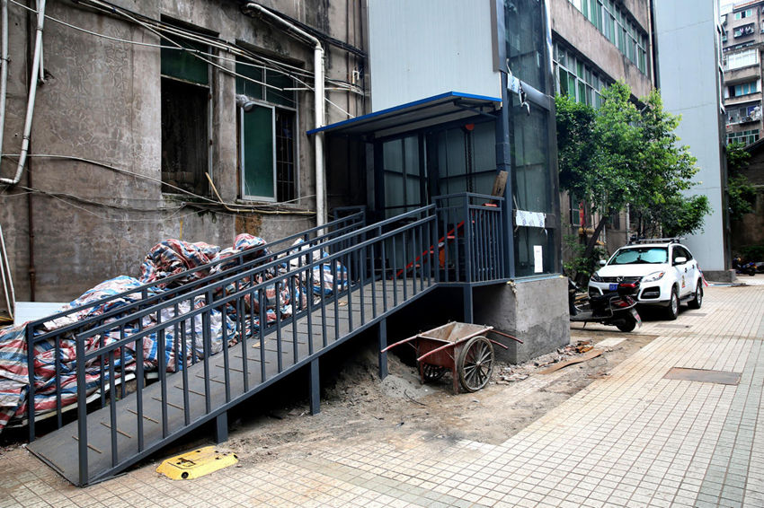 ?? 12? ??? ???, ??? ????? ??