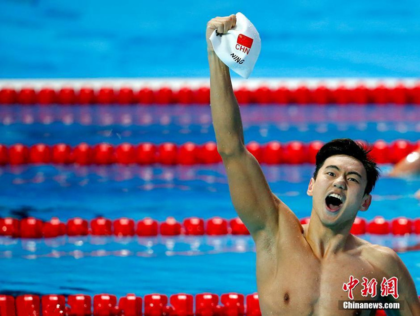 ????, ??????? ?? 100m ??? 金 ‘???’