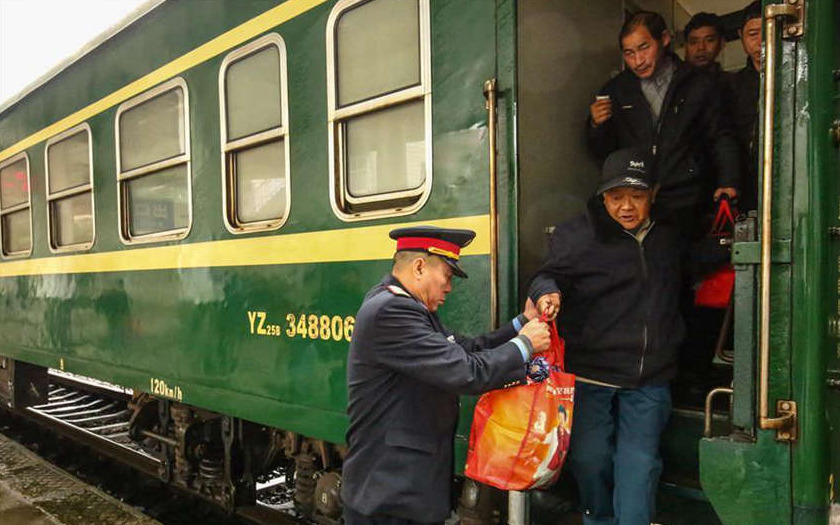 ??? ???? ‘???’ ?? 1? ?? ??