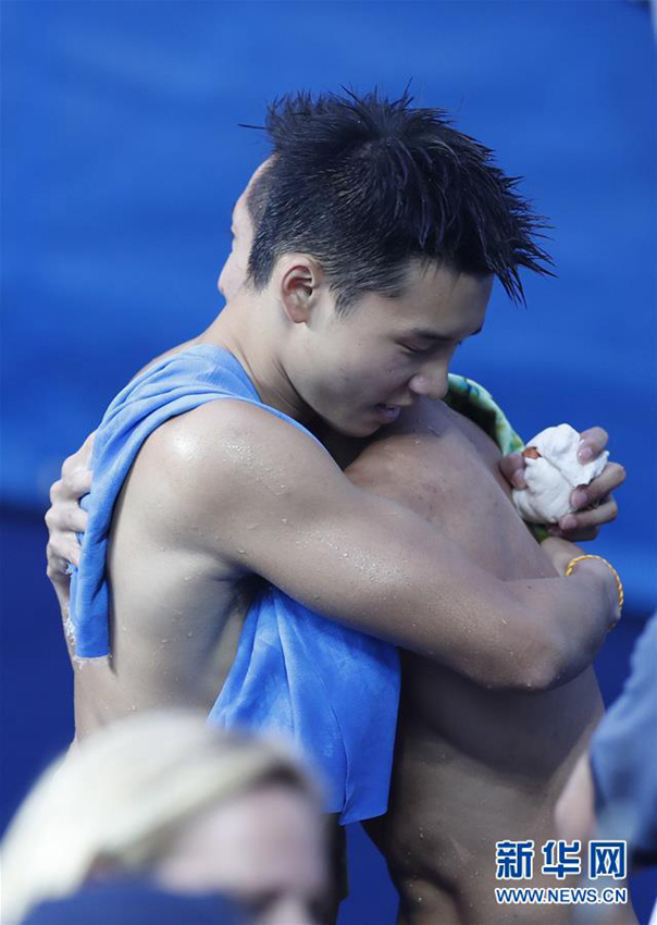 ??????? ??? ??, 中 ?? ??? 4??