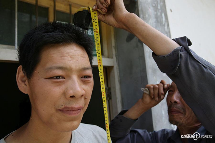 ?? ?? ??? ?? 36? 男, ???? ‘2m 13cm ??’