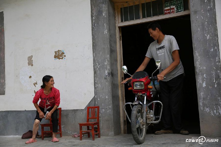 ??(秦嶺)?? ??? ??? ????? ?????(太山廟)?? 18km ?? ??? ??? ????? ??? ??????.