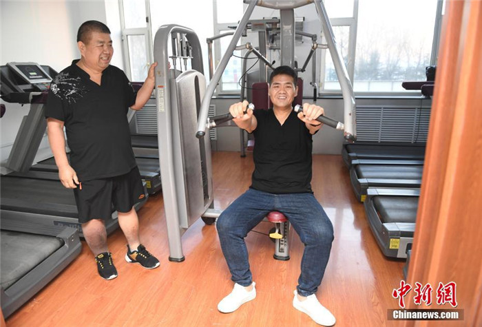 ?? 父子 ?? ?? 350kg! 10?? ???? ? 150kg ??