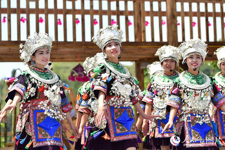 ?? ??: ??? ?? ?? ??(侗族)? ‘??????’