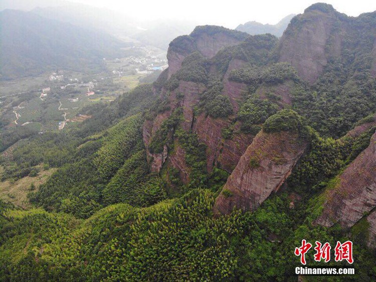 ?? ?? ???山, ?? 200m ????…??? ?? ‘??’