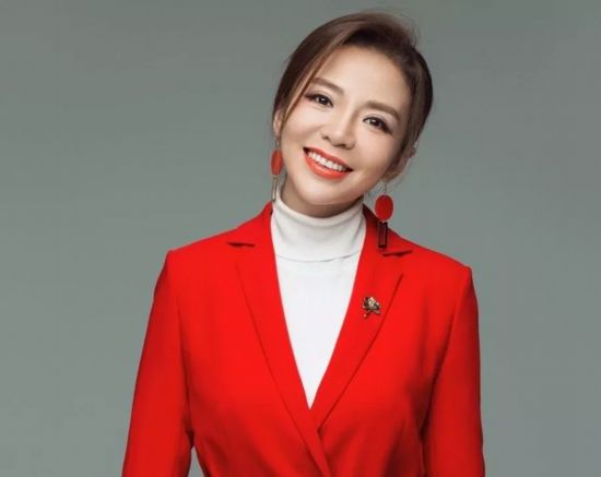 1987? ??(朱迅)? ?? ????? ???? ‘?????(我們這一代)’ ??? ??? 1999??? 2000???? ?? ????? ‘????(正大綜藝)’ ??? ??? ?? ???? ???.