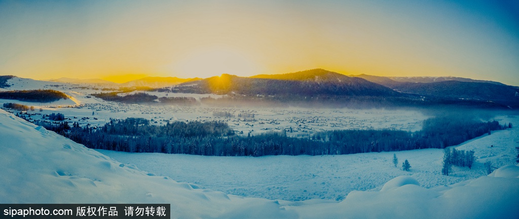 [1? 4? ??/?? ??: Sipaphoto]