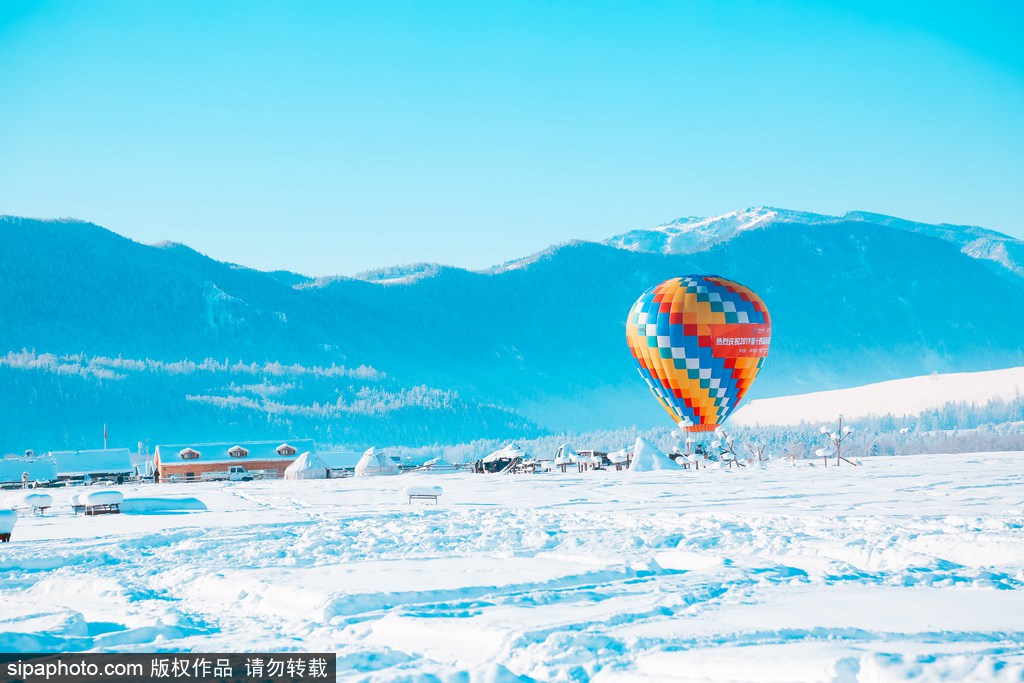 [1? 4? ??/?? ??: Sipaphoto]