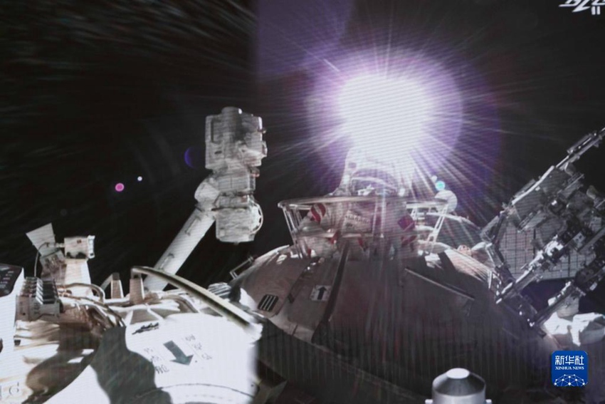 11? 8? ??? ?????????? ??? ??? 13? ??? ????? ??? ? ??? ?? ?? [?? ??: ???]