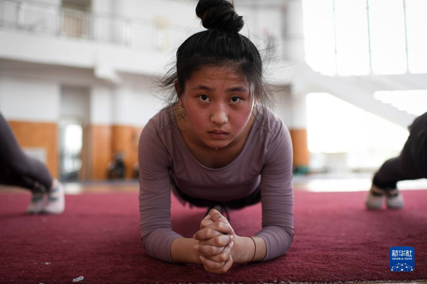 ?? ??(張冉)? ????? ?? ??. [4? 19? ??/?? ??: ???]