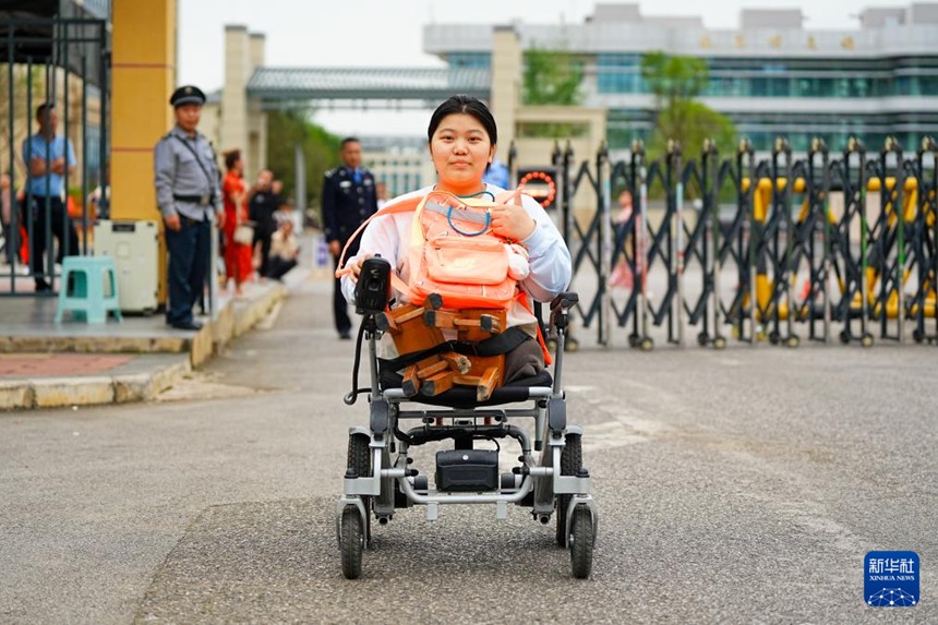 ????(貴州)? ???(黔東南)? ???(凱里)?????? ????? ?? ???? ???? ???? ??. [6? 7? ??/?? ??: ????(龍建睿)]