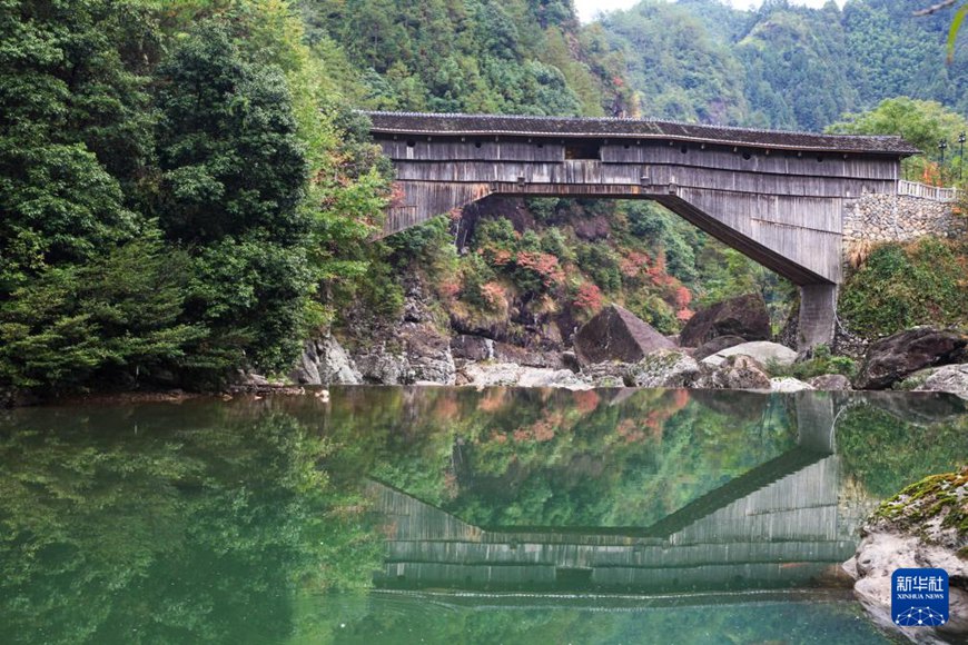 ??(福建)? ???(壽寧)? ??(下黨)??? ??? ???(鸞峰橋) [2019? 10? 1? ??/?? ??: ???(王志凌)]