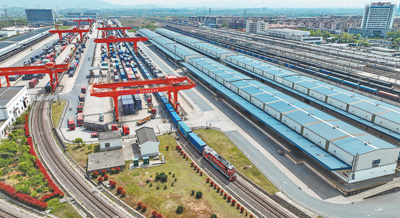 4? 8?, ??? ??(金華)? ??(華東)????????? ????, ???, ?? ?? ??? ?? ? ??-?? ????? ????. [?? ??: ????(影像中國)/??: ???(金思成)]