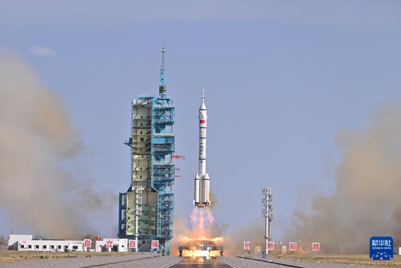 ??? 20? ?????? ??? ?? 2? F??-20 ????? ??????????? ????. [4? 24? ??/?? ??: ???] 