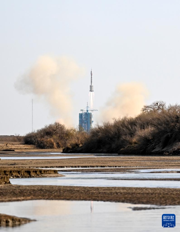 ??? 20? ?????? ??? ?? 2? F??-20 ????? ??????????? ????. [4? 24? ??/?? ??: ???] 