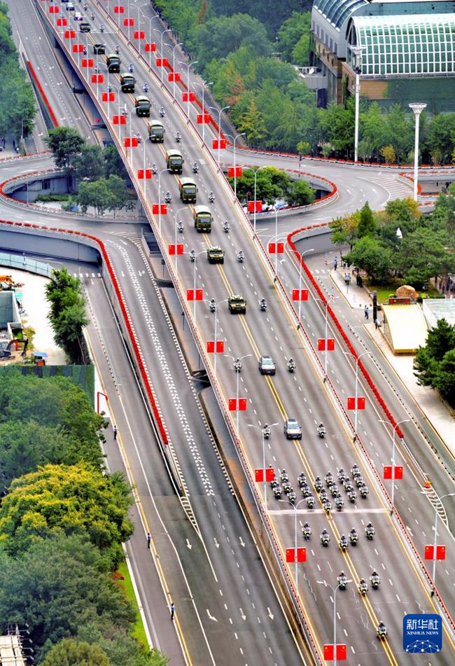 ?? ??? ???? ??? ??? ????(靑年大街)? ??? ??. [?? ??: ???(李浩)]