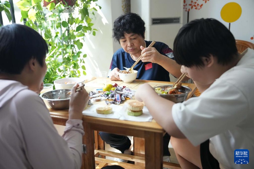 ??? ??? ????? ???? ?? ??? ??. [10? 8? ??/?? ??: ???]