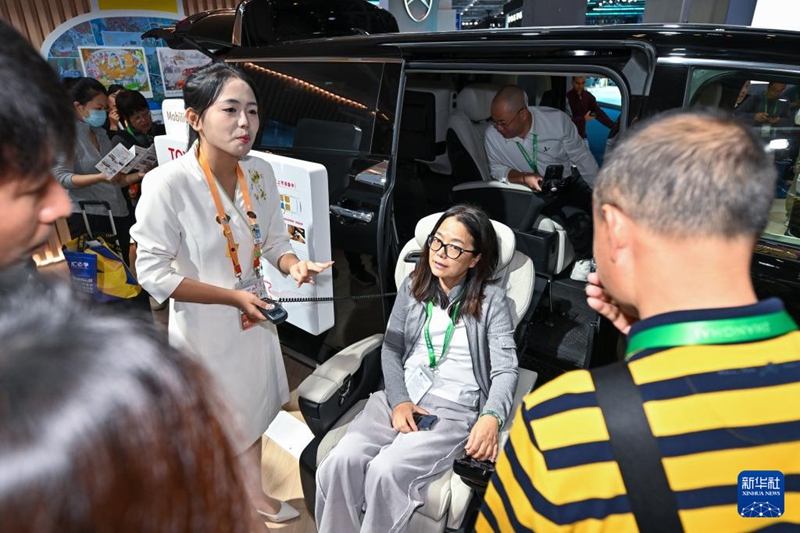 ?8? ?????????(CIIE) ??? ? ??? ???? ????? ??? ???? ???? ?? ??? ???? ??. ? ???? ??? ?? ?? ??? ??? ?? ?????? ???? ??? ??? ? ??. [11? 8? ??/?? ??: ???]